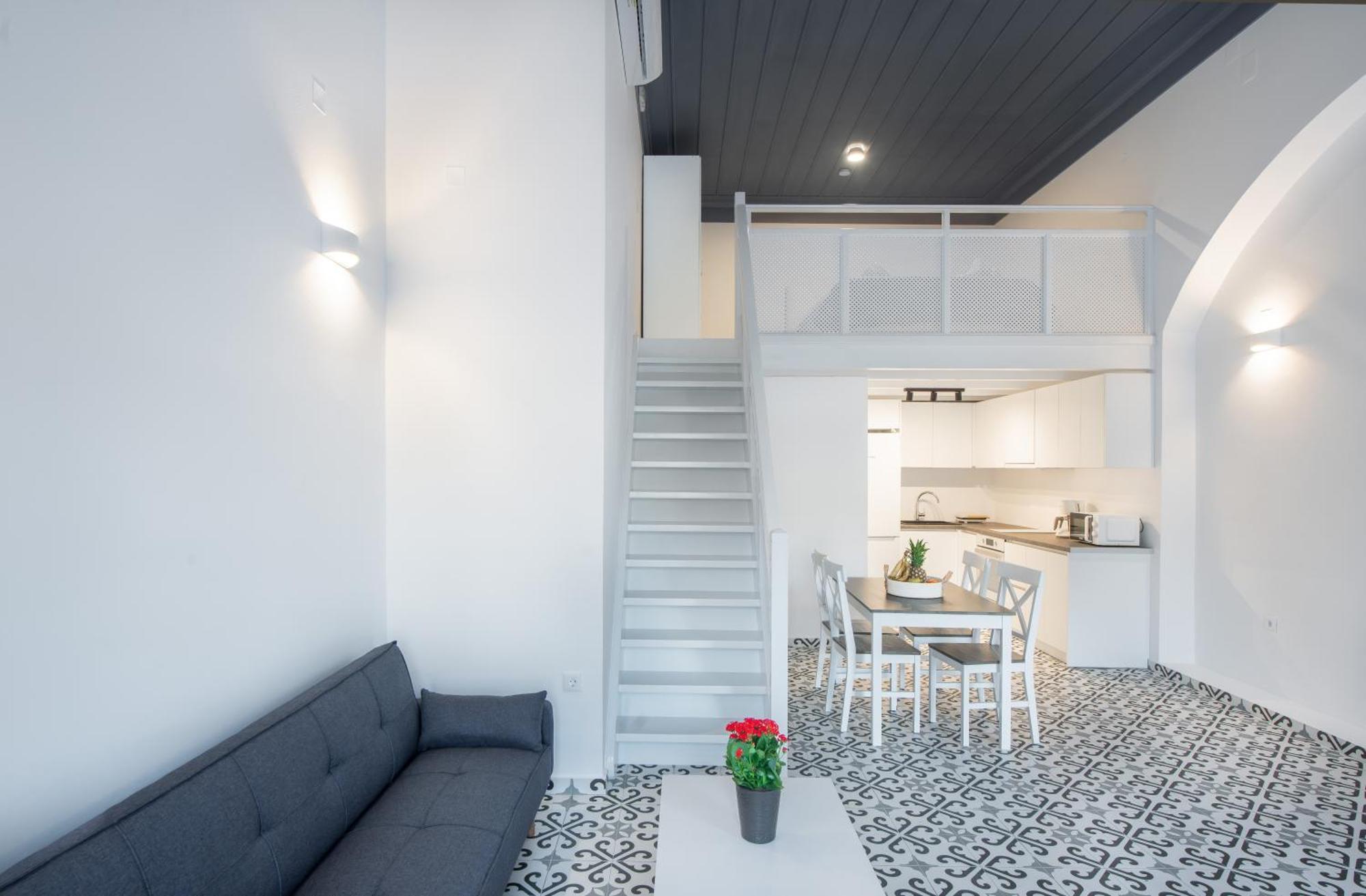 Porto Harani Seaside Apartments Sými Esterno foto