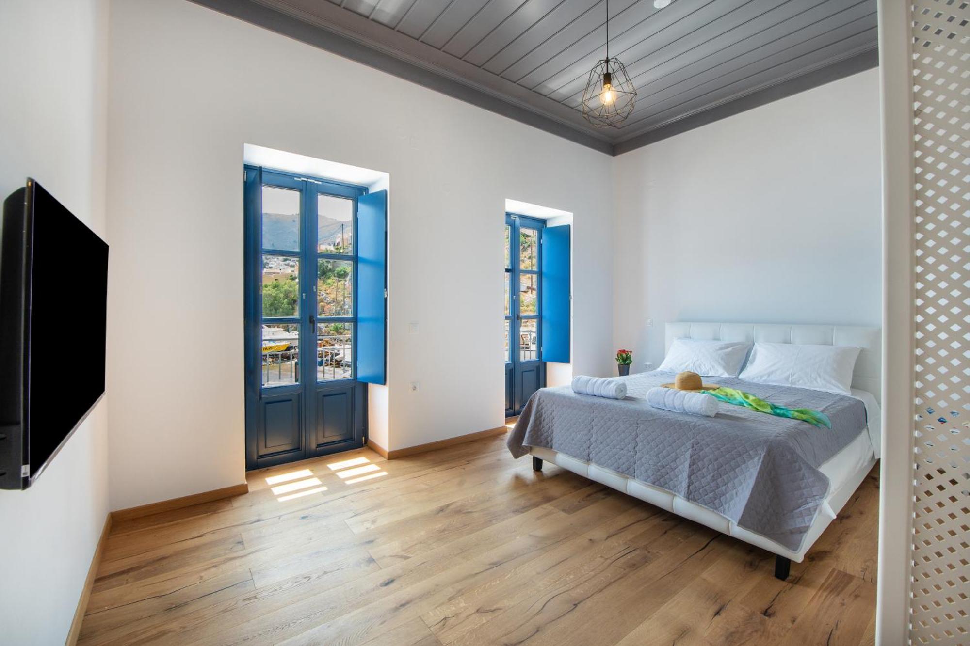 Porto Harani Seaside Apartments Sými Esterno foto